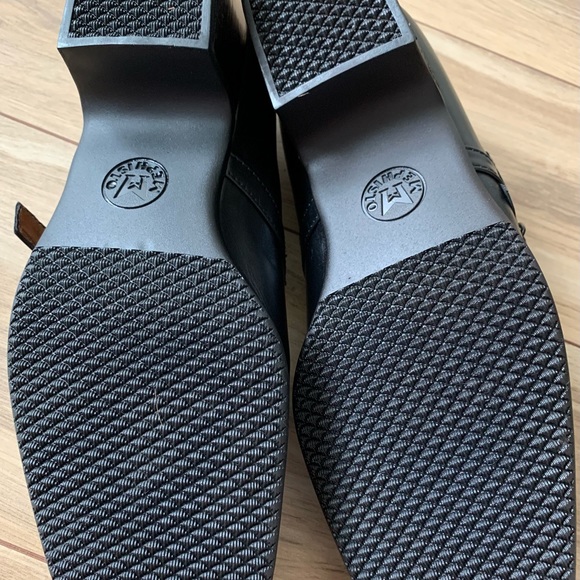 Mephisto black Mary Jane heels pumps 8 M-W - Picture 7 of 7